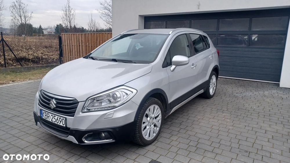 Suzuki SX4 1.9 DDiS DPF 4x4 Club - 2