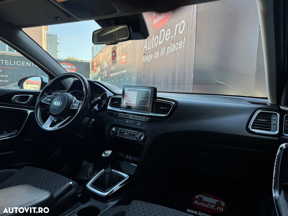 Kia Ceed - 7
