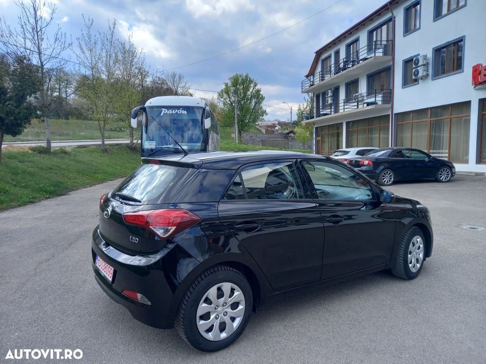 Hyundai i20 1.1 CRDi - 3