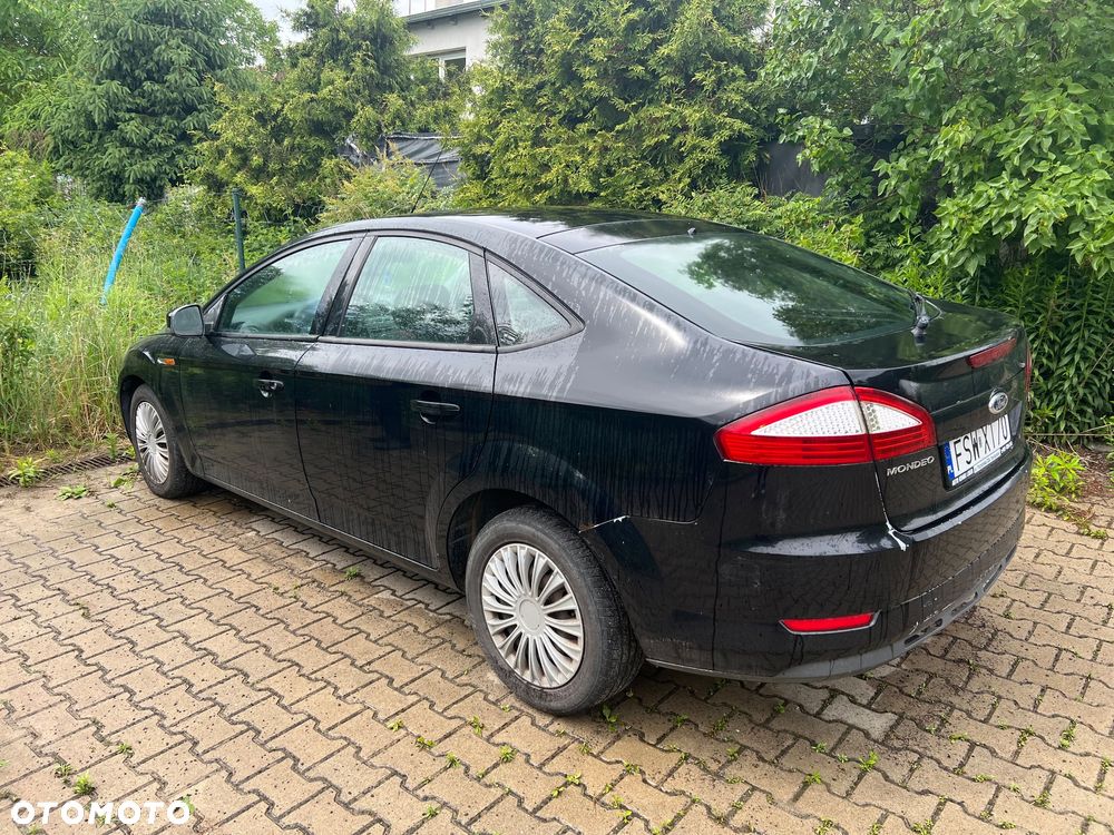 Ford Mondeo 1.8 TDCi Ambiente - 4