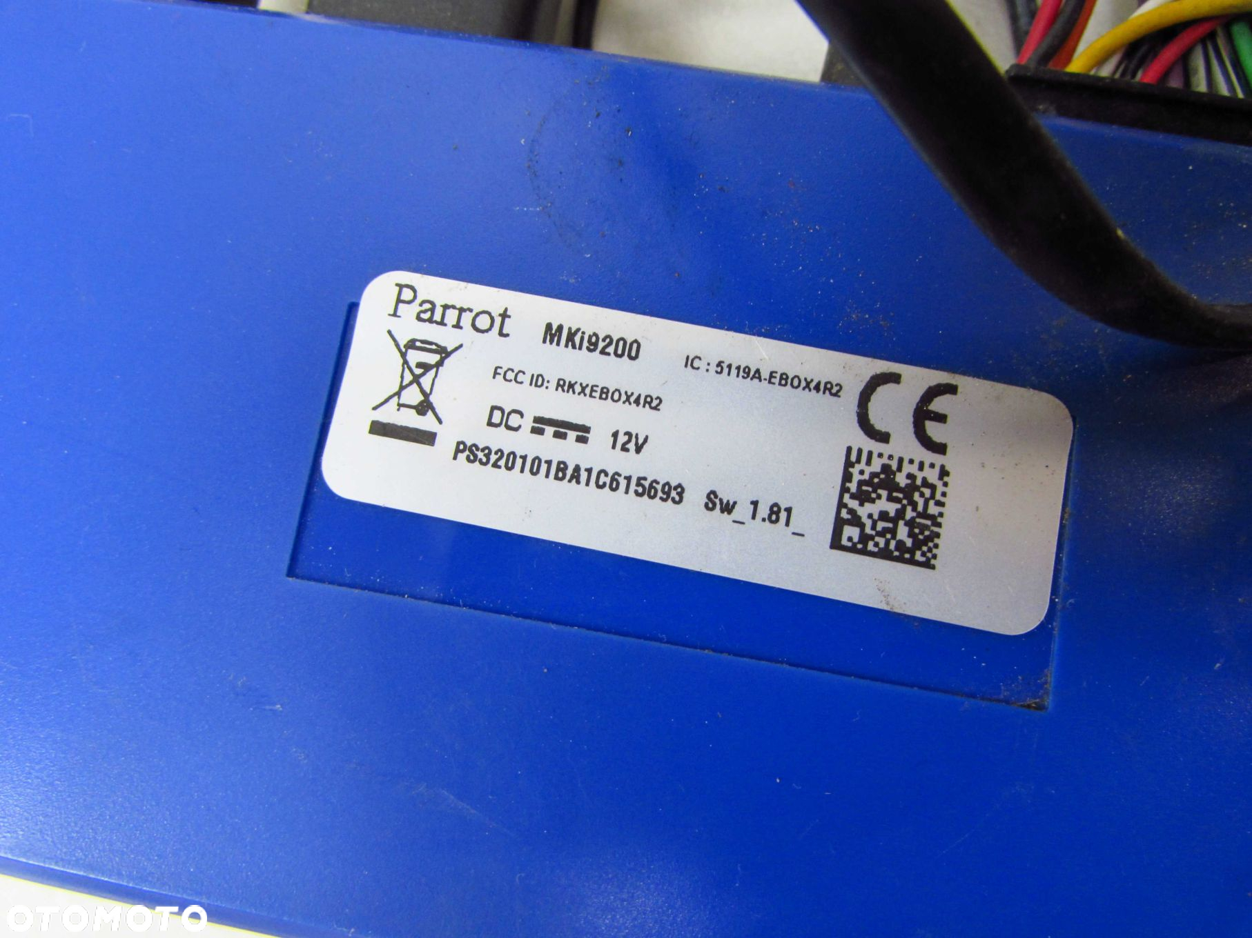 PARROT MKi9200 ZESTAW GLOSNOMOWIACY KPL 2 TELEFONY - 8