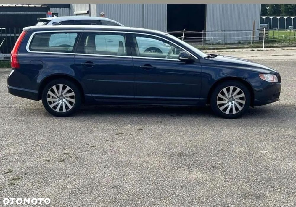 Volvo V70 - 10
