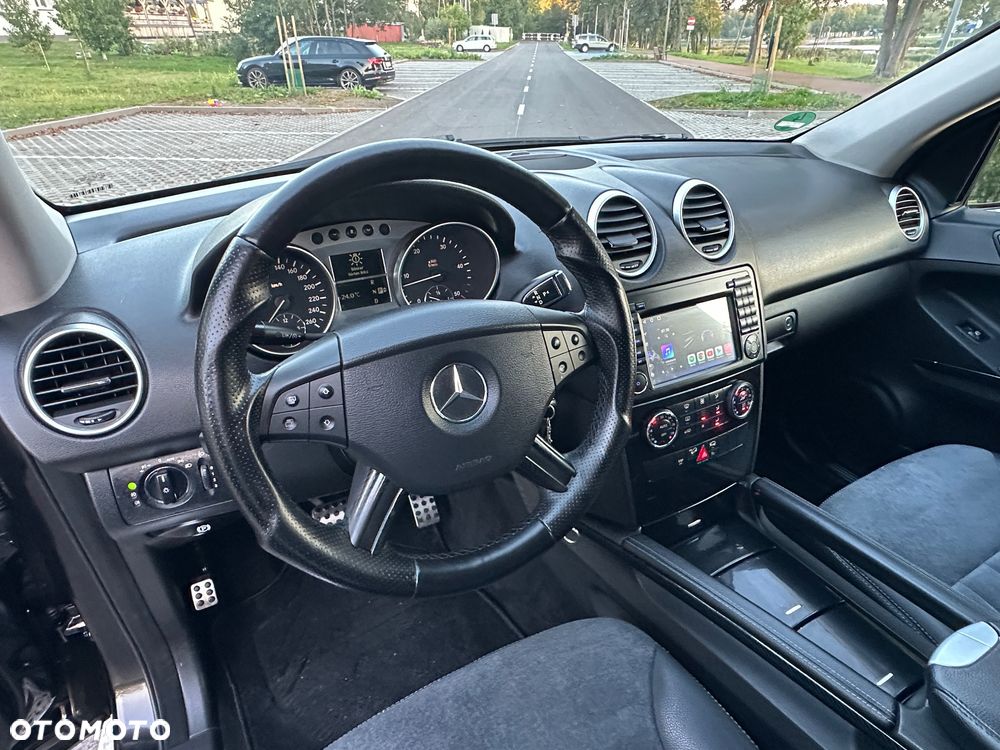 Mercedes-Benz ML - 34
