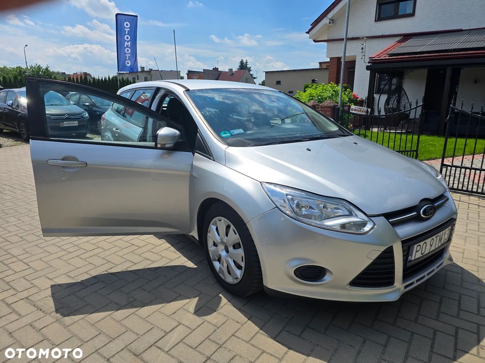 Ford Focus - 21