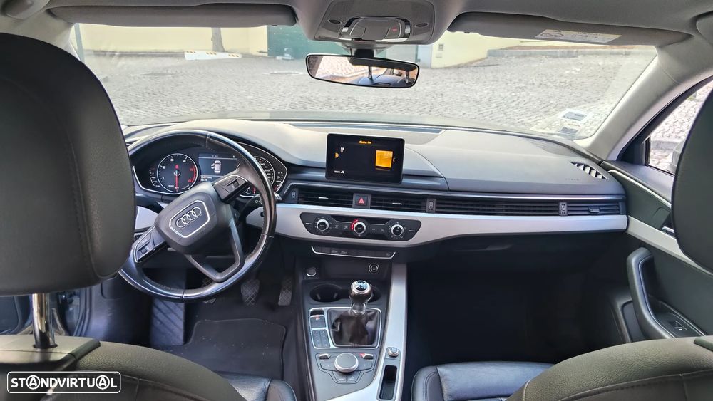 Audi A4 Avant 2.0 TDI Advance - 7