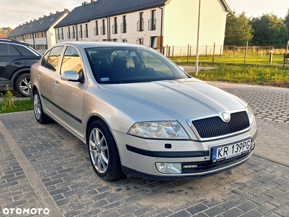 Skoda Octavia 2.0 TDI Elegance - 4