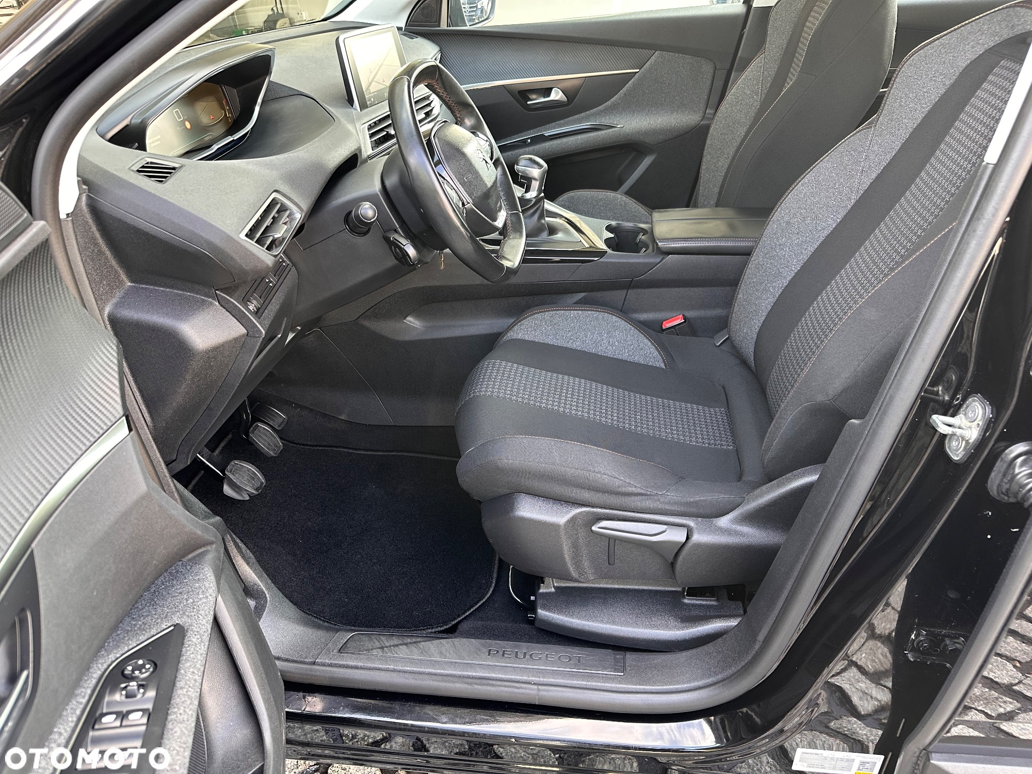 Peugeot 3008 BlueHDi 120 Stop & Start Business-Line - 13