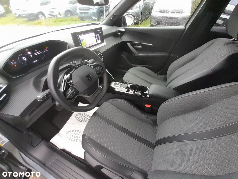 Peugeot 2008 1.2 PureTech Allure S&S EAT8 - 13