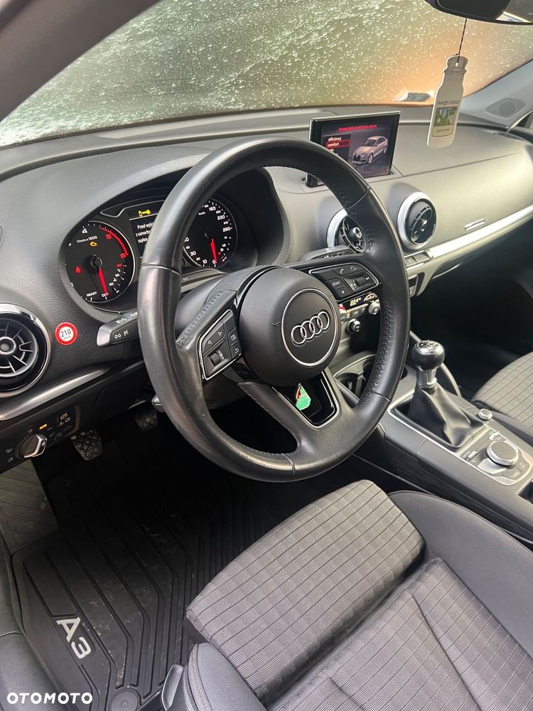 Audi A3 Limousine 1.6 TDI - 8
