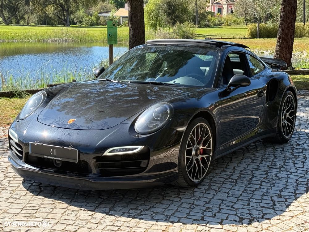 Porsche 911 (991) Turbo - 11