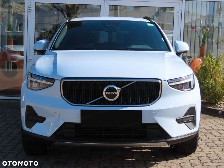 Volvo XC 40 B3 Core - 4