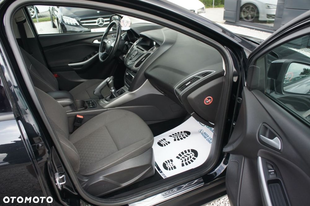 Ford Focus - 11