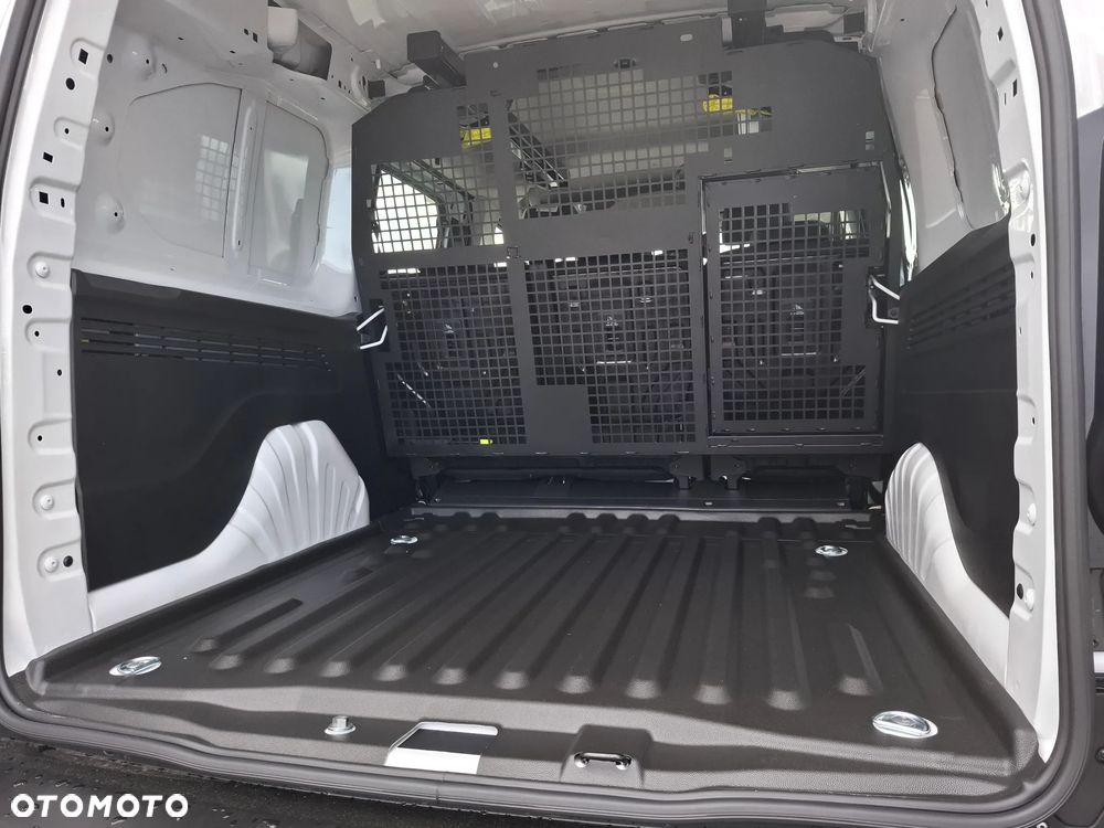 Toyota Proace City - 11