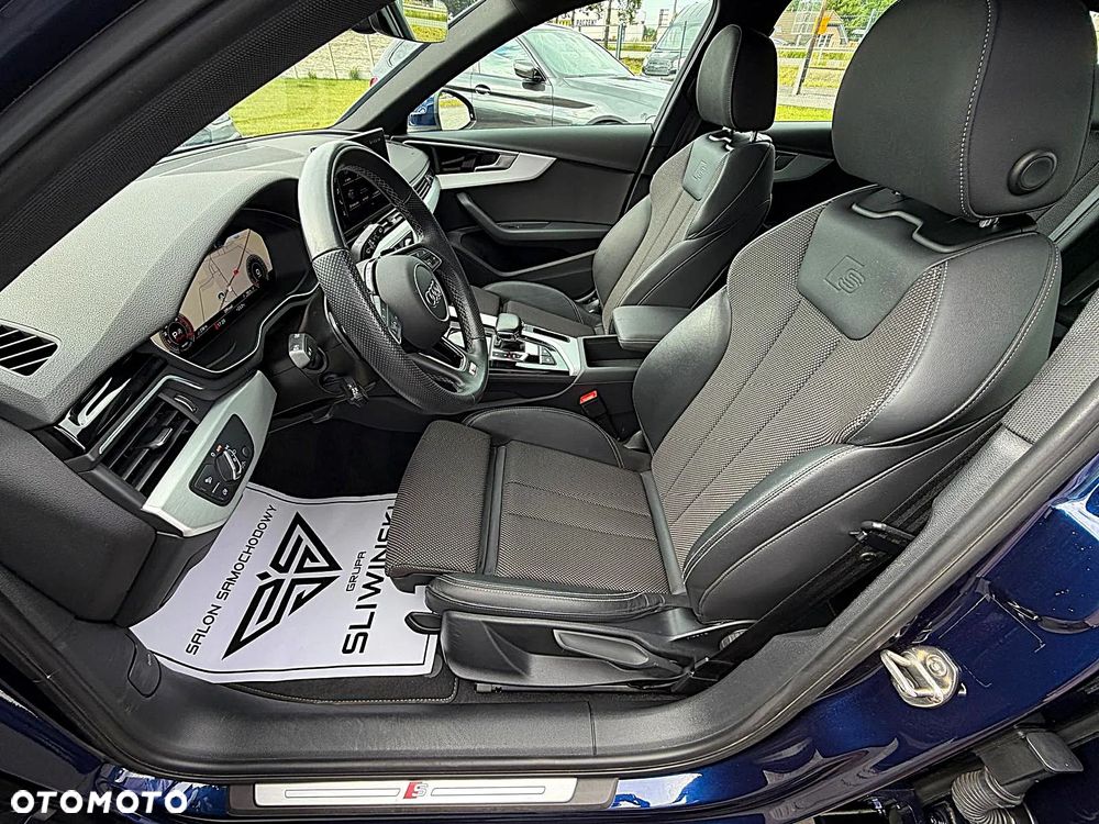 Audi A4 Avant - 22
