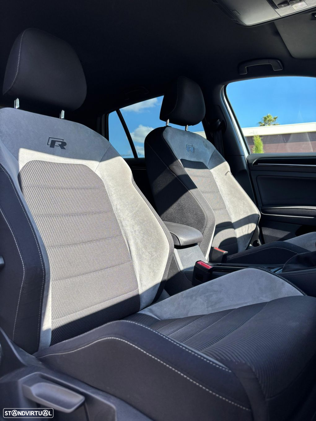 VW Golf 2.0 TSI R DSG - 14