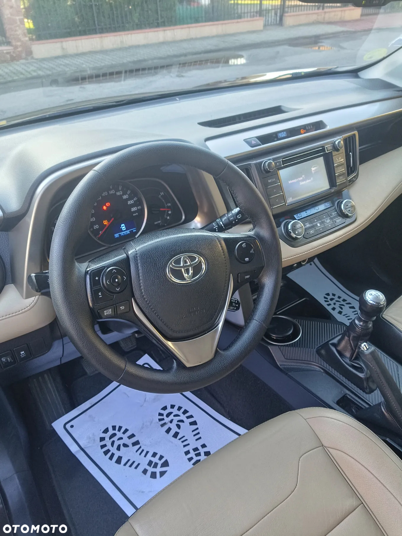 Toyota RAV4 2.0 D-4D Prestige - 9