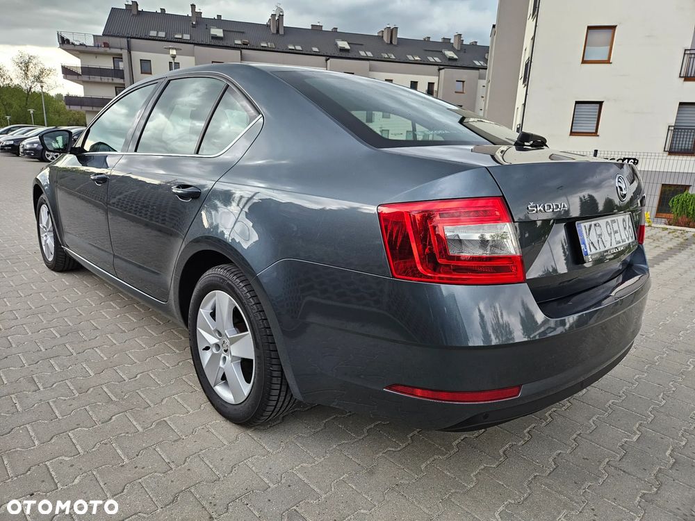 Skoda Octavia 1.4 TSI Ambition - 3