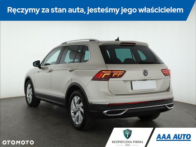 Volkswagen Tiguan - 6