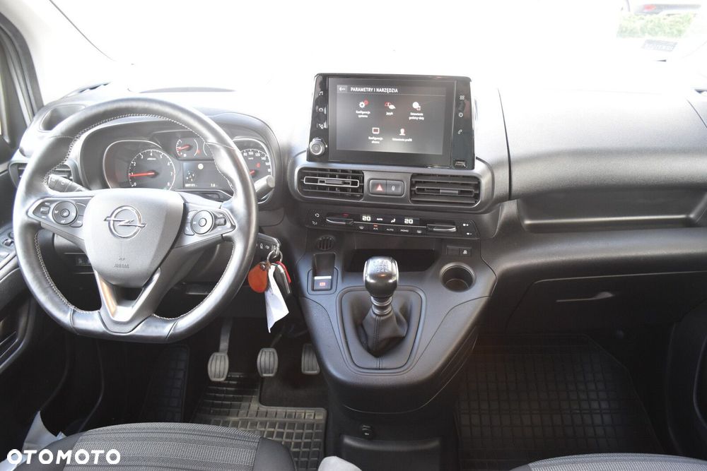 Opel Combo - 11