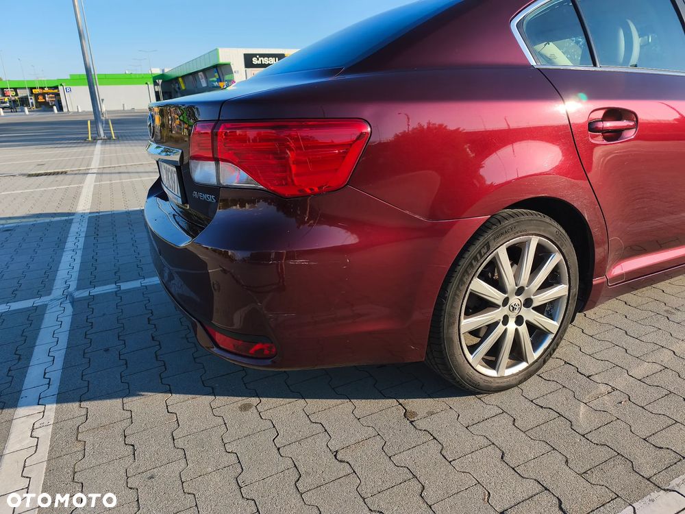 Toyota Avensis 2.0 Prestige MS - 6