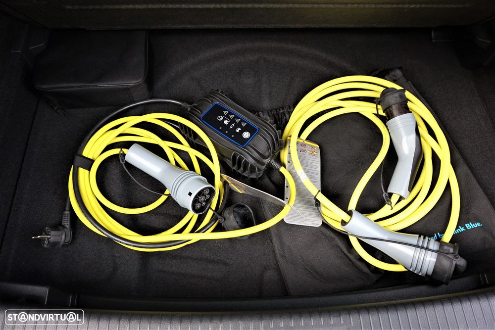 VW e-Golf AC/DC - 58