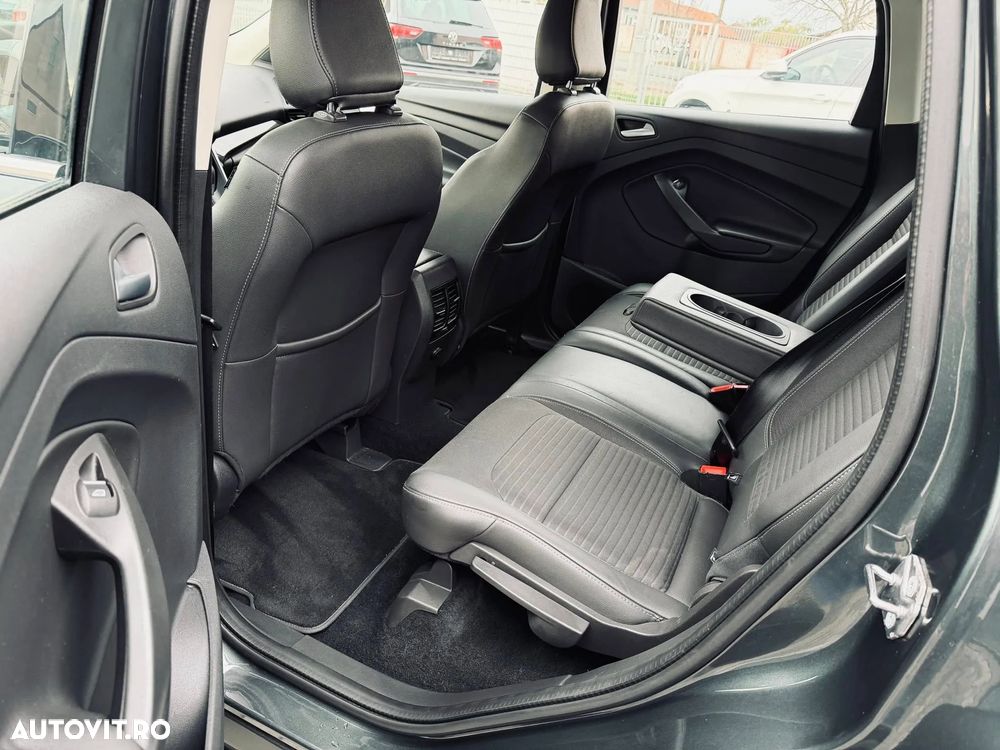 Ford Kuga 2.0 TDCi 4x4 Aut. Titanium - 7