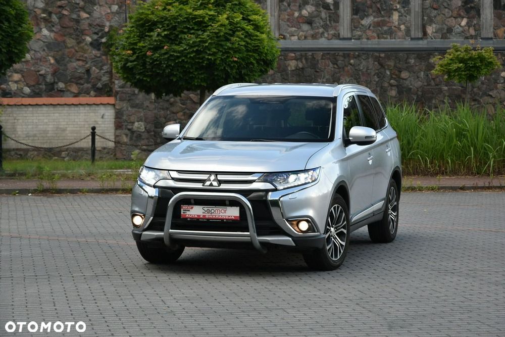 Mitsubishi Outlander - 3