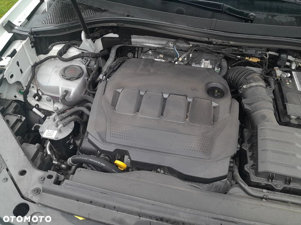 Volkswagen Tiguan 2.0 TDI SCR 4Mot Elegance DSG - 9