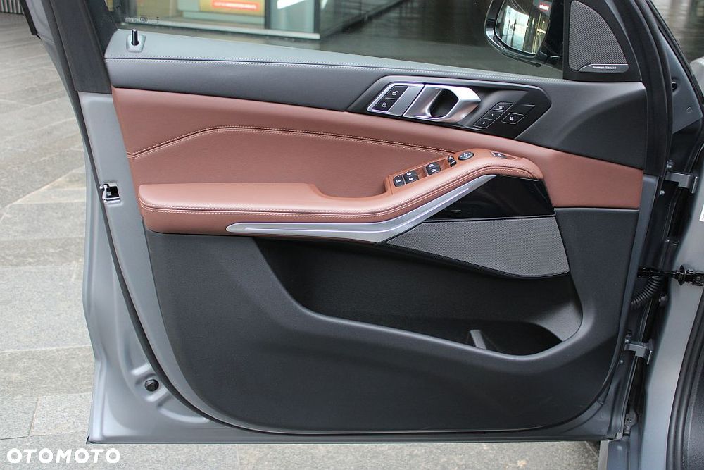 BMW X5 xDrive40d mHEV sport - 12