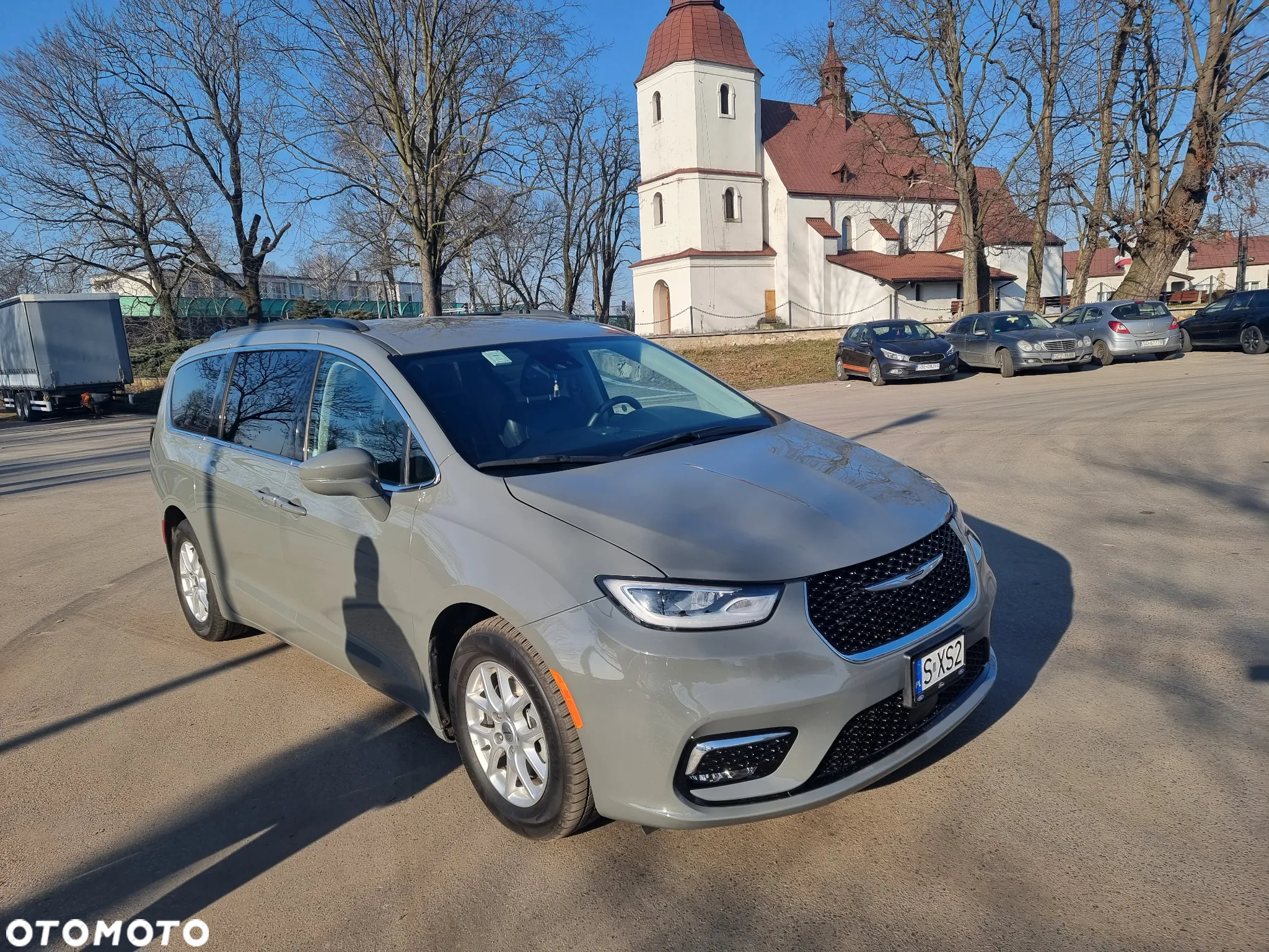 Chrysler Pacifica - 34
