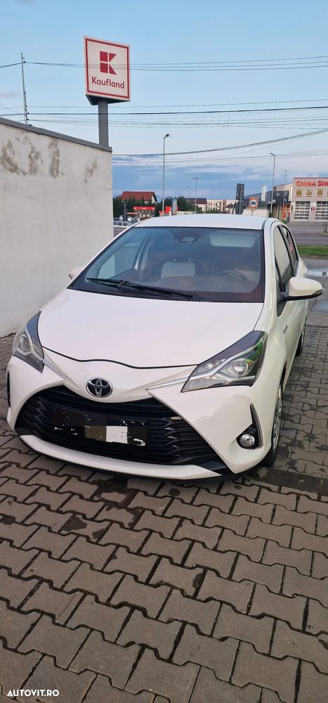 Toyota Yaris - 1