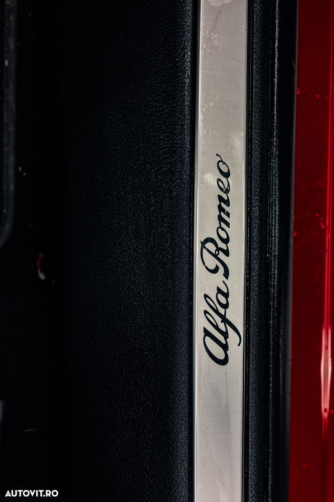 Alfa Romeo Tonale 1.5 FWD AT MHEV Tributo - 14