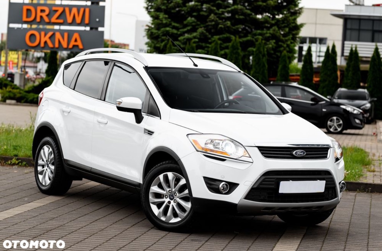 Ford Kuga 2.5 4x4 Titanium - 2