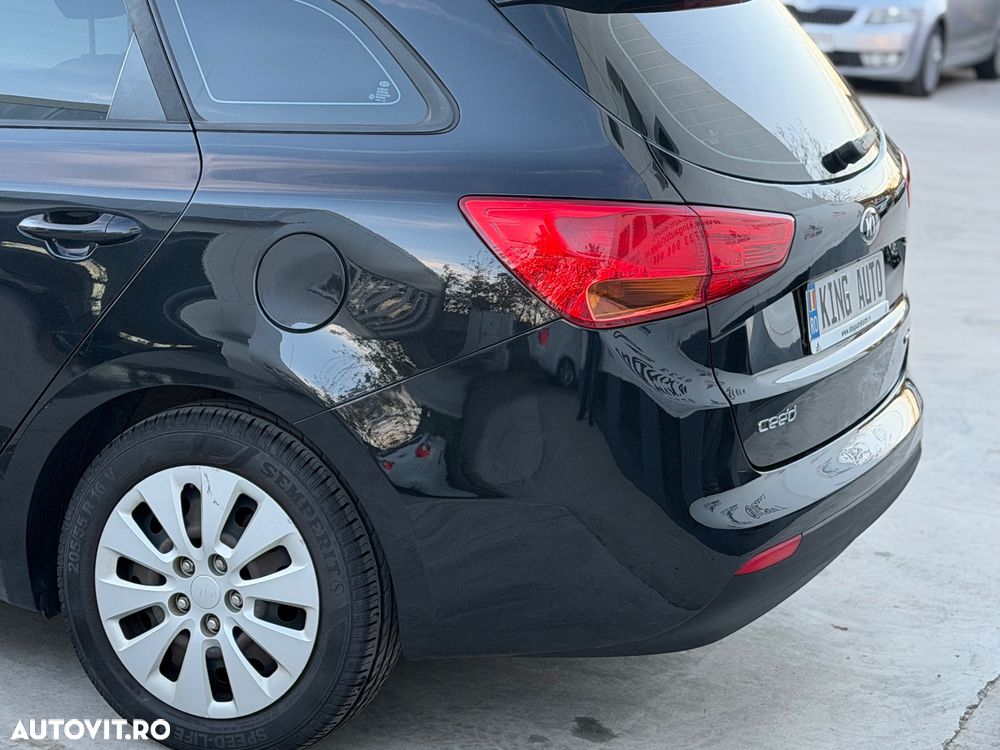 Kia Ceed - 24