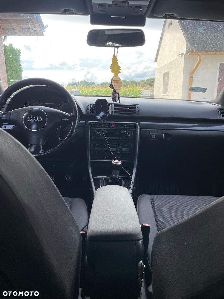 Audi A4 ver-1-9-tdi-quattro - 9