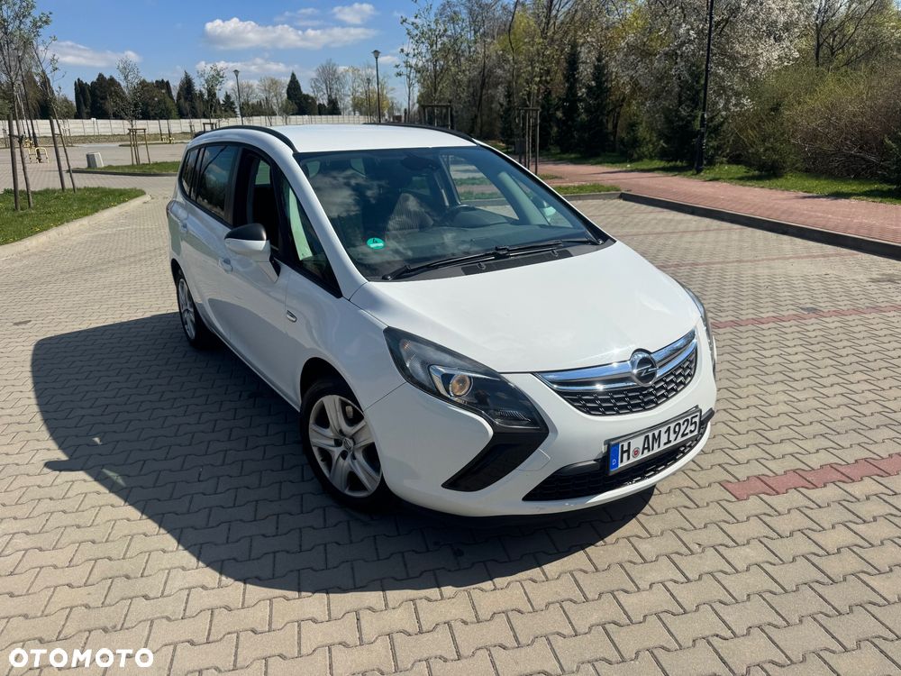 Opel Zafira Tourer 1.6 SIDI Turbo ecoFLEX Start/Stop Sport - 4