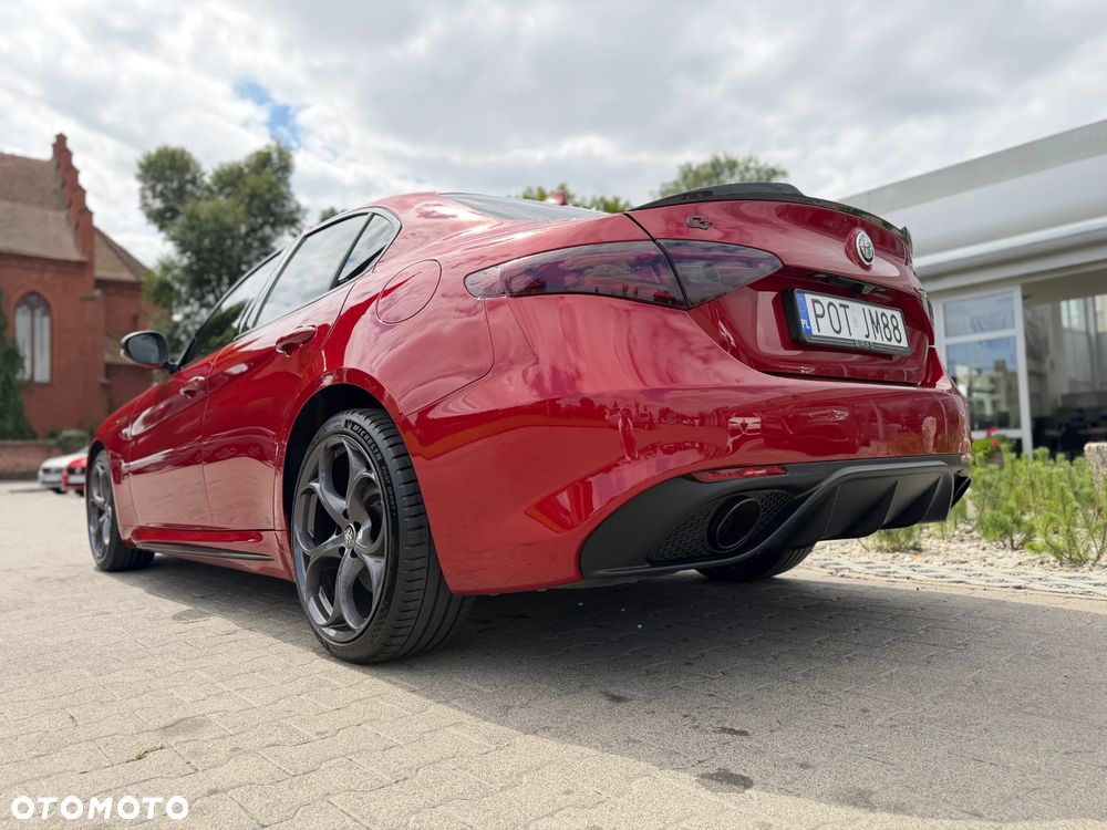 Alfa Romeo Giulia 2.2 AT8-Q4 Veloce - 27