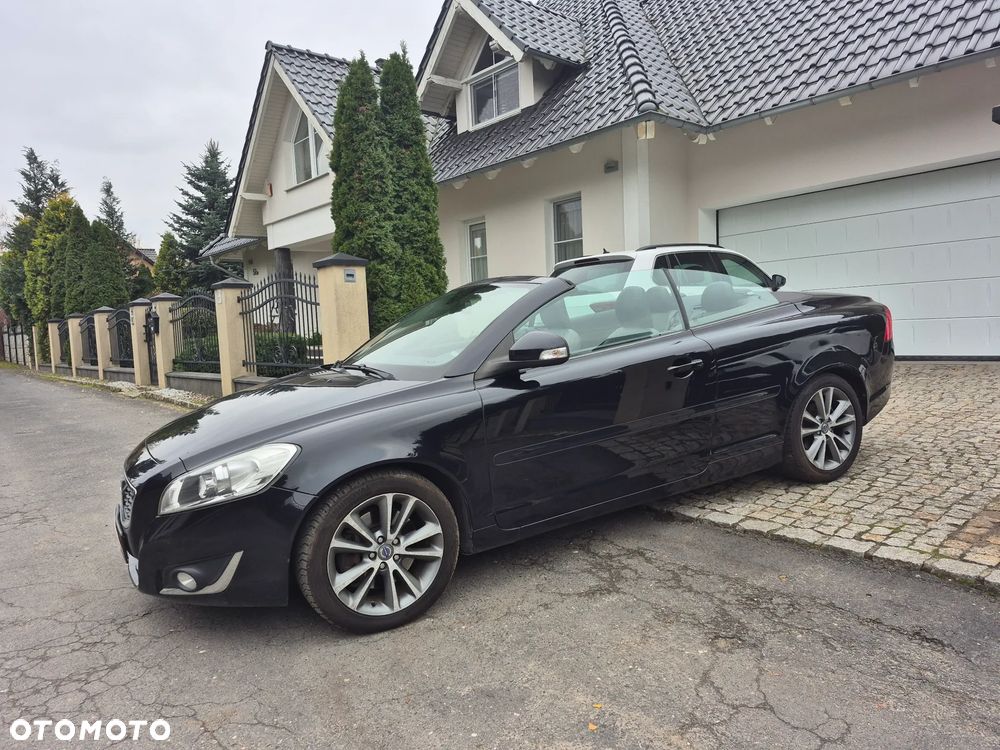 Volvo C70 D3 Momentum - 2