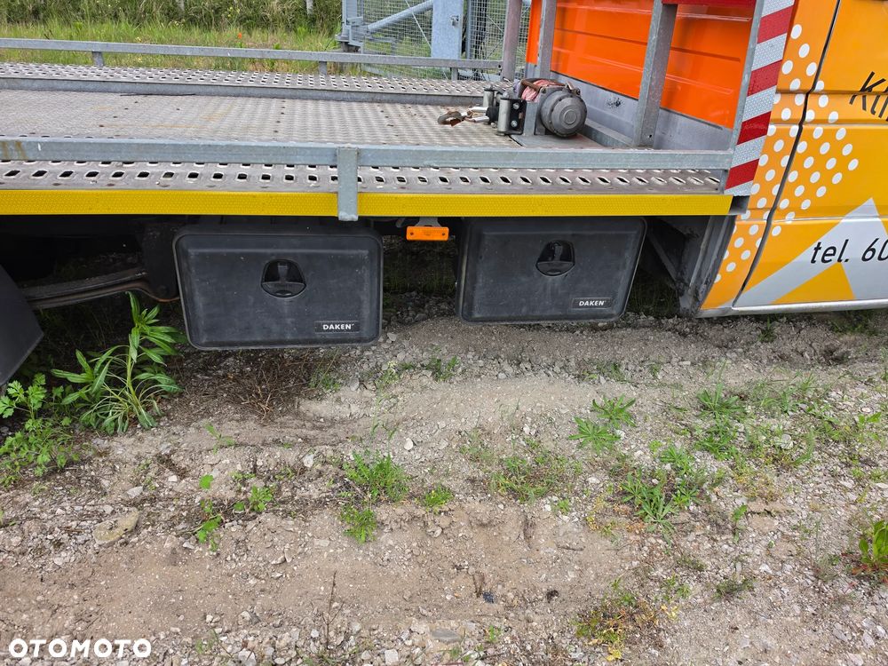 Mercedes-Benz Sprinter - 6