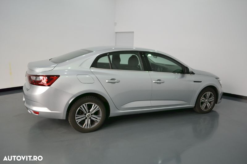 Renault Megane TCe 140 GPF Equilibre - 4