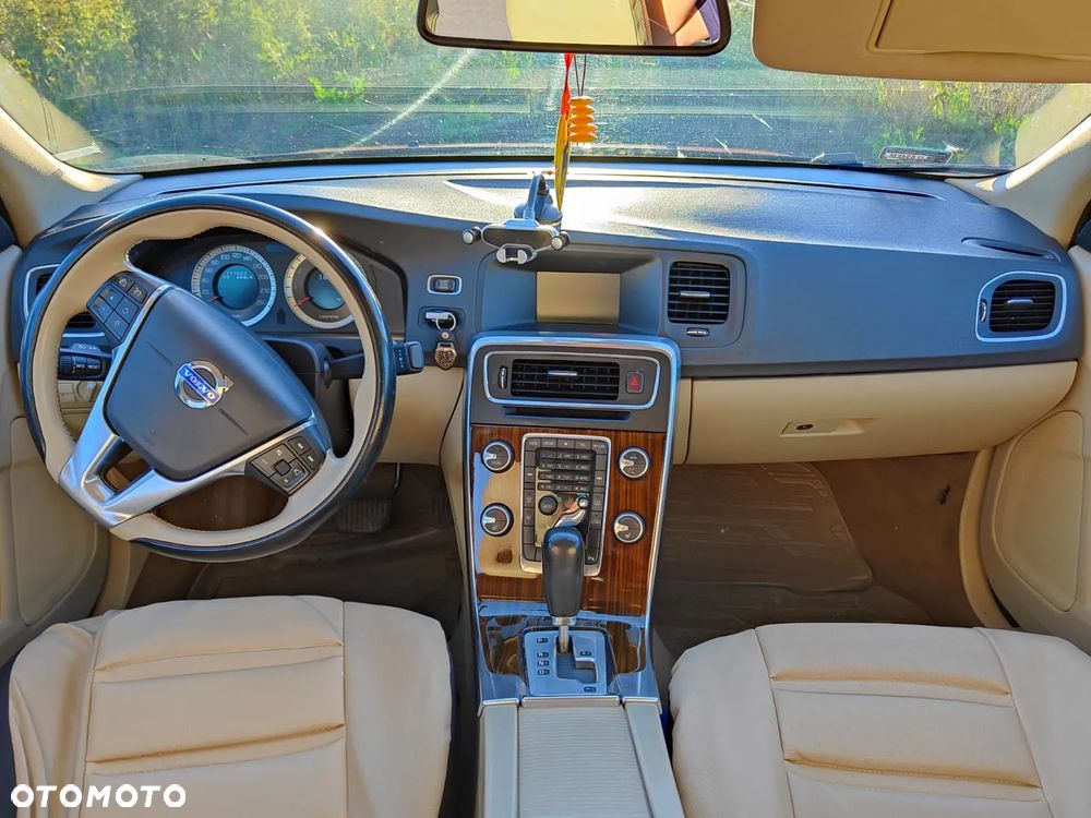 Volvo S60 - 8