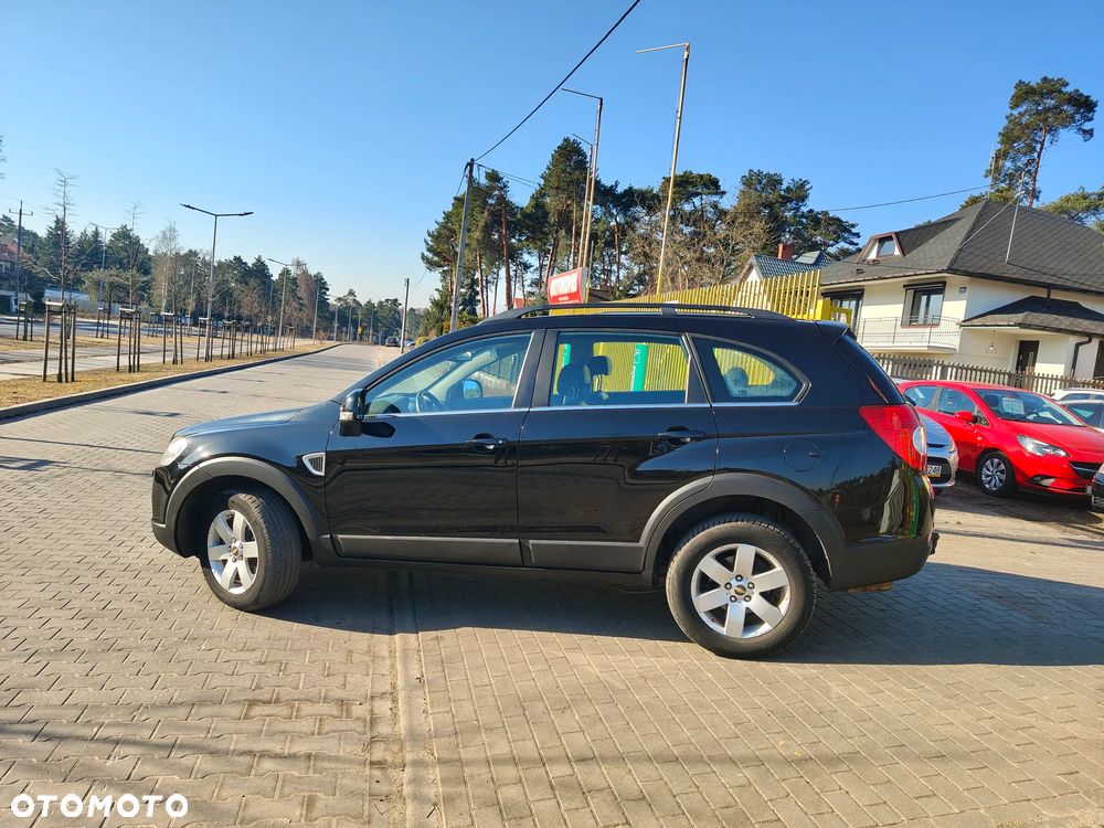 Chevrolet Captiva 2.4 4WD 7 Sitzer LT - 9