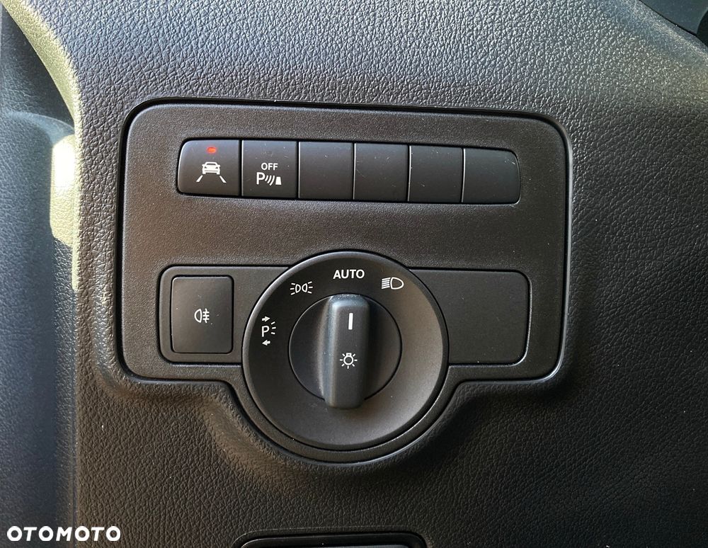 Mercedes-Benz Vito - 10