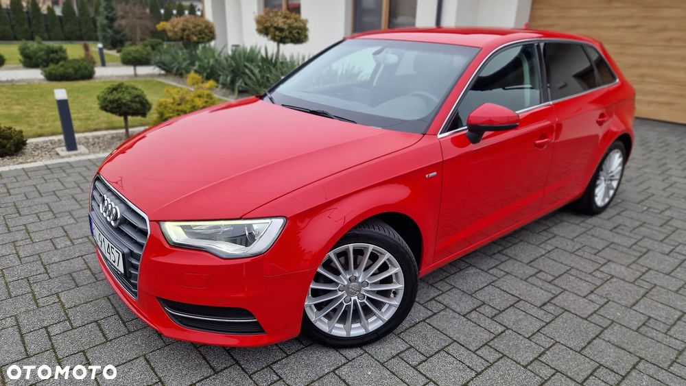 Audi A3 Sportback 1.4 TFSI S line Sportpaket - 2