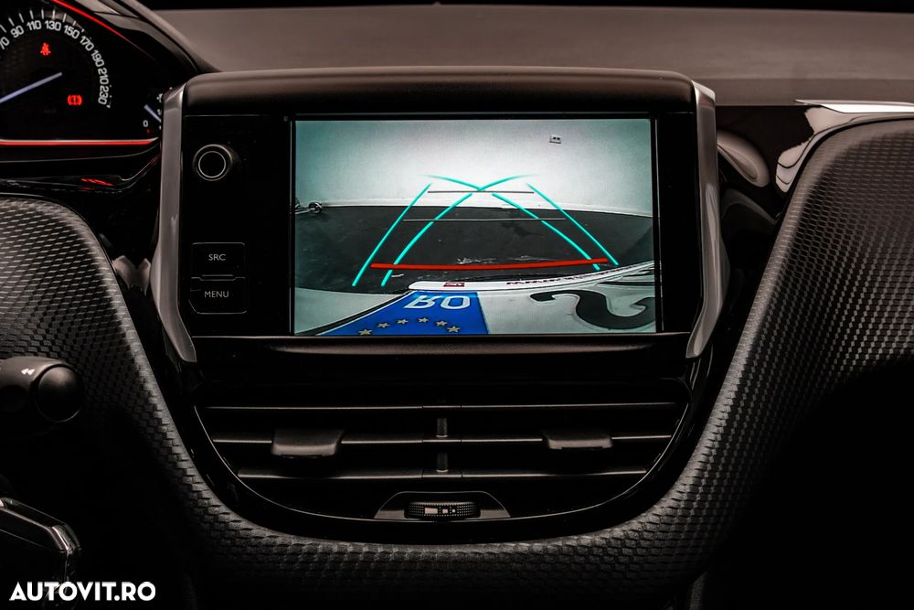 Peugeot 2008 1.2 PureTech Turbo EAT6 S&S GT-Line - 20