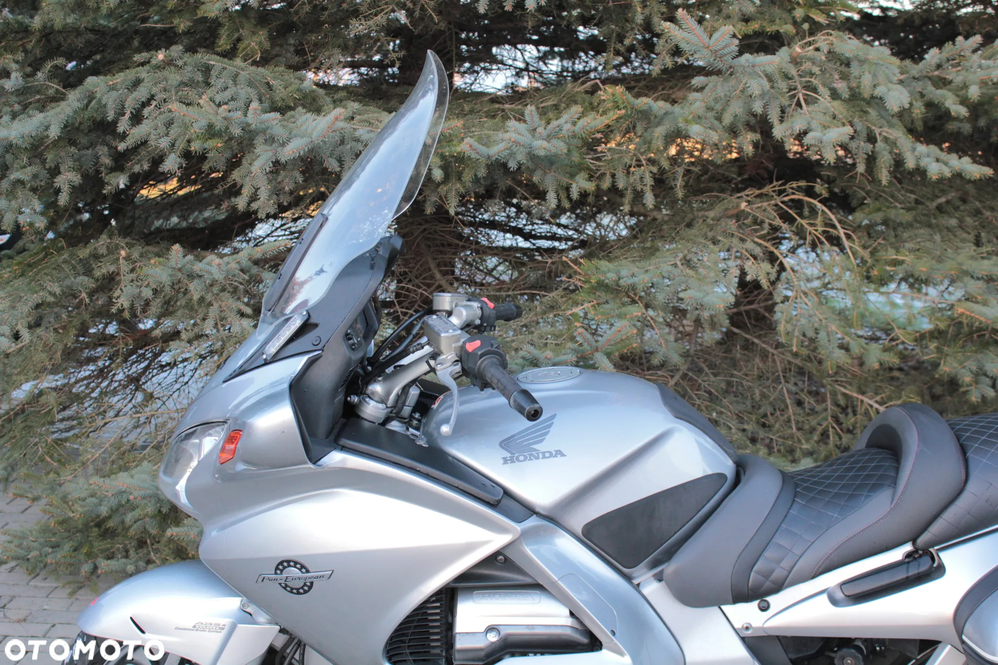 Honda ST - 24