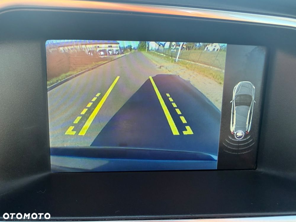 Volvo V40 D2 Momentum - 25