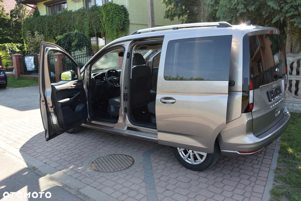 Ford Tourneo Connect 2.0 EcoBlue Allrad TITANIUM - 10