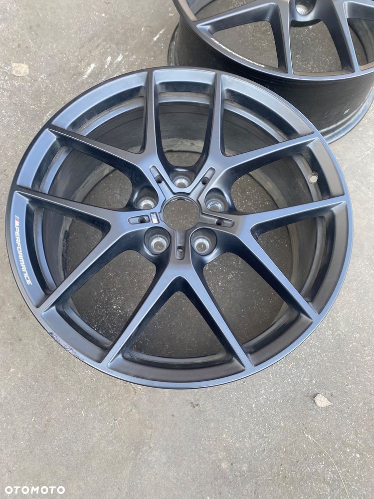 BMW 1 F40 2 II F44 F45 F46 X1 X2 M pakiet M-pakiet ORYGINALNA ! felga aluminiowa 18 cali.   8 J x 18  8Jx18  5x112 5 x 112  ET54 is 54 8092353  8092354 alufelga M PERFORMANCE MPERFORMANCE M-PERFORMANCE 032620 - 4