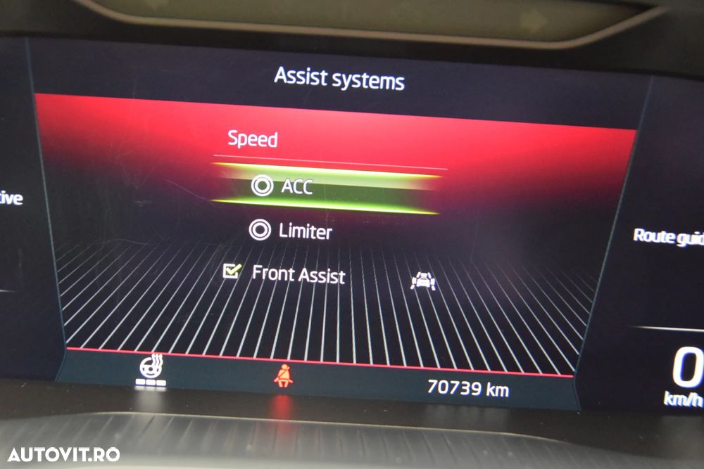 Skoda Karoq 1.5 TSI DSG Sportline - 39